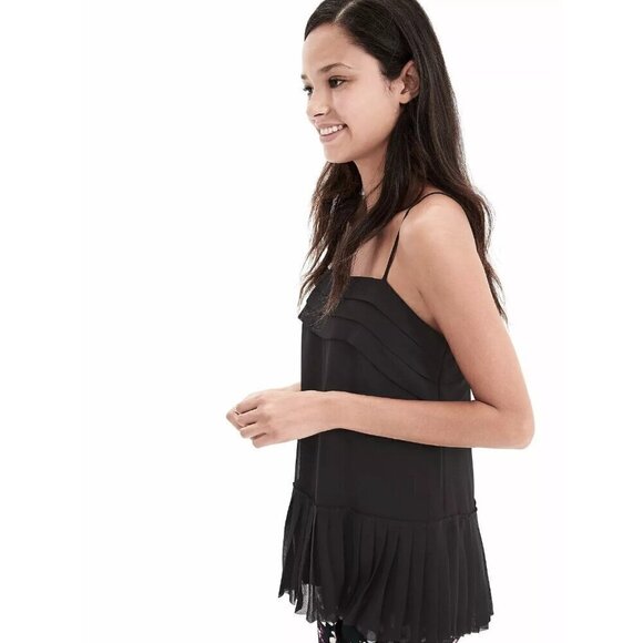 Banana Republic Pleated Chiffon Cami Sz XS Black Goth Romantic Feminine - Picture 2 of 12